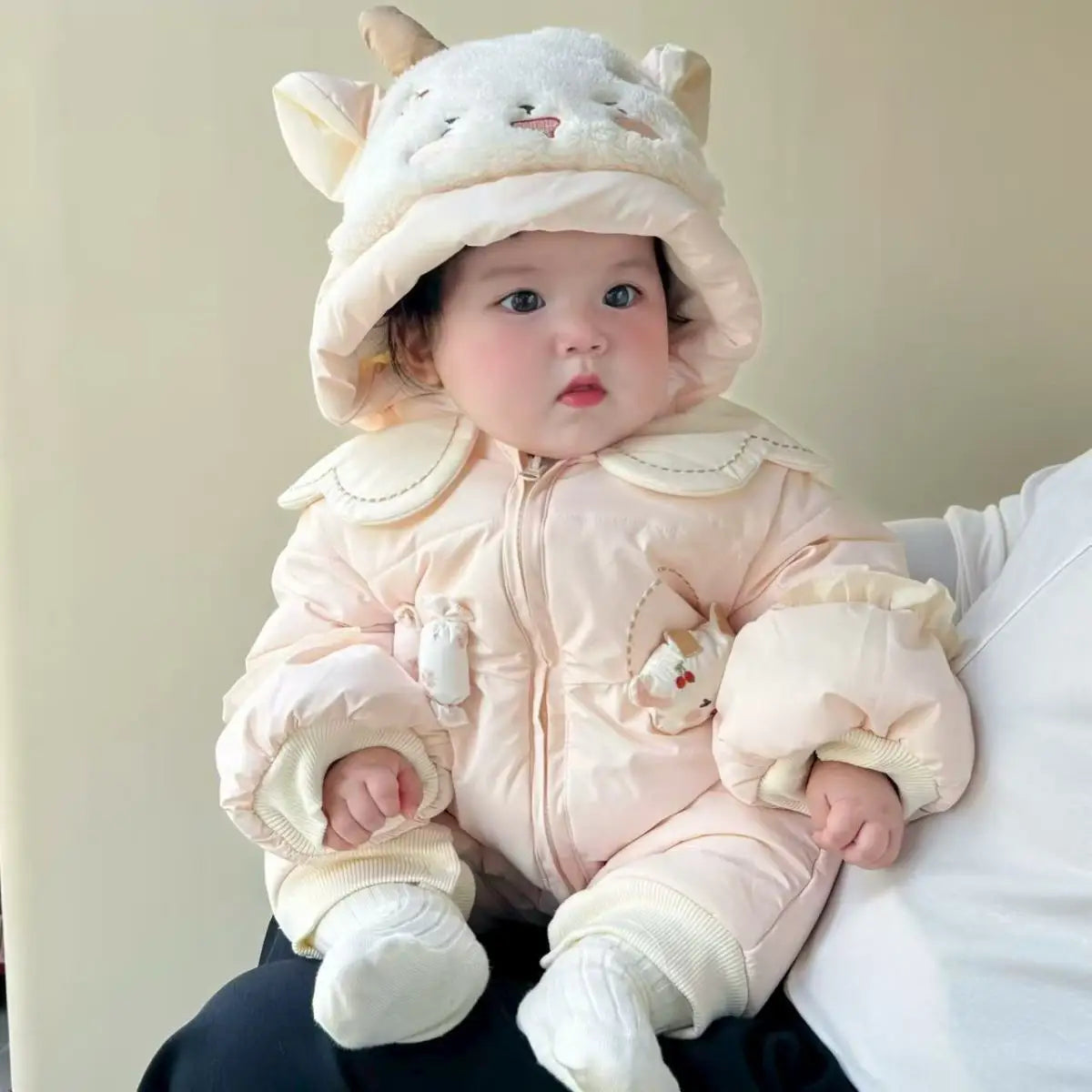 Baby Onesie 2025 Winter Fleece Thicker Going Out Clothes Keep Warm Cute Cartoon Climbing Clothes